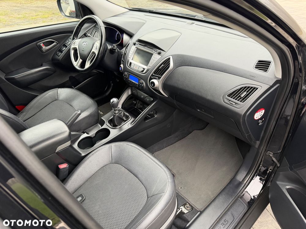 Hyundai ix35 1.6 2WD blue Trend - 10