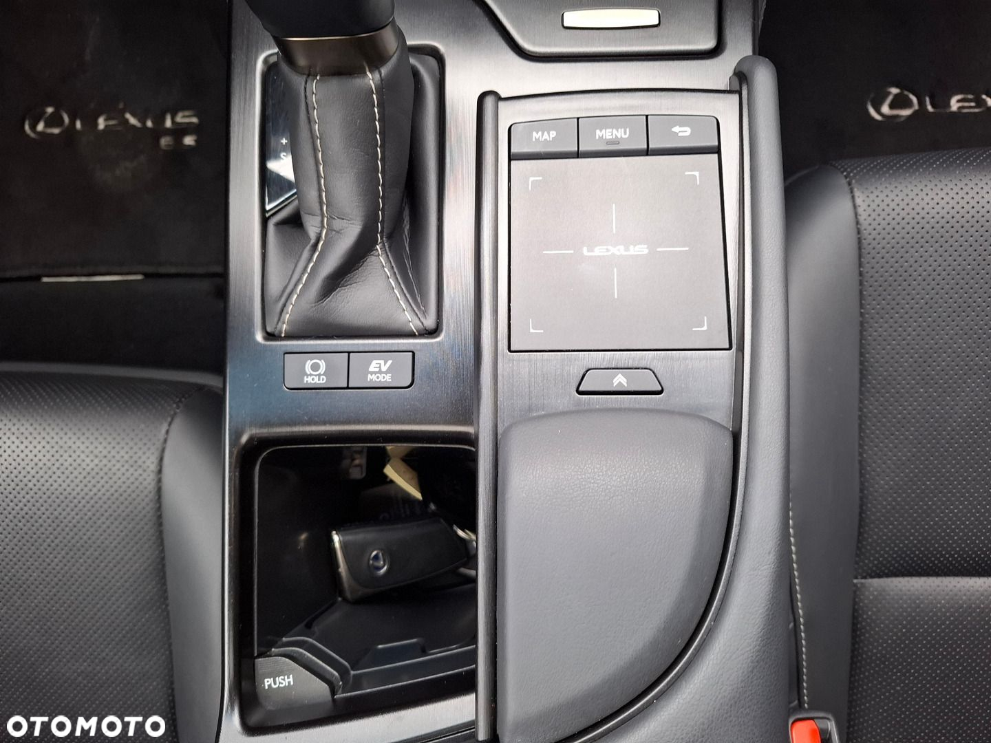 Lexus ES - 34