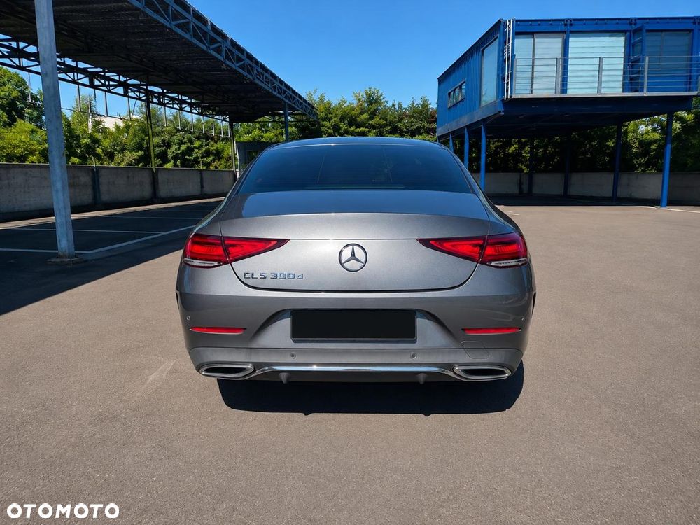 Mercedes-Benz CLS 300 d 9G-TRONIC AMG Line - 4
