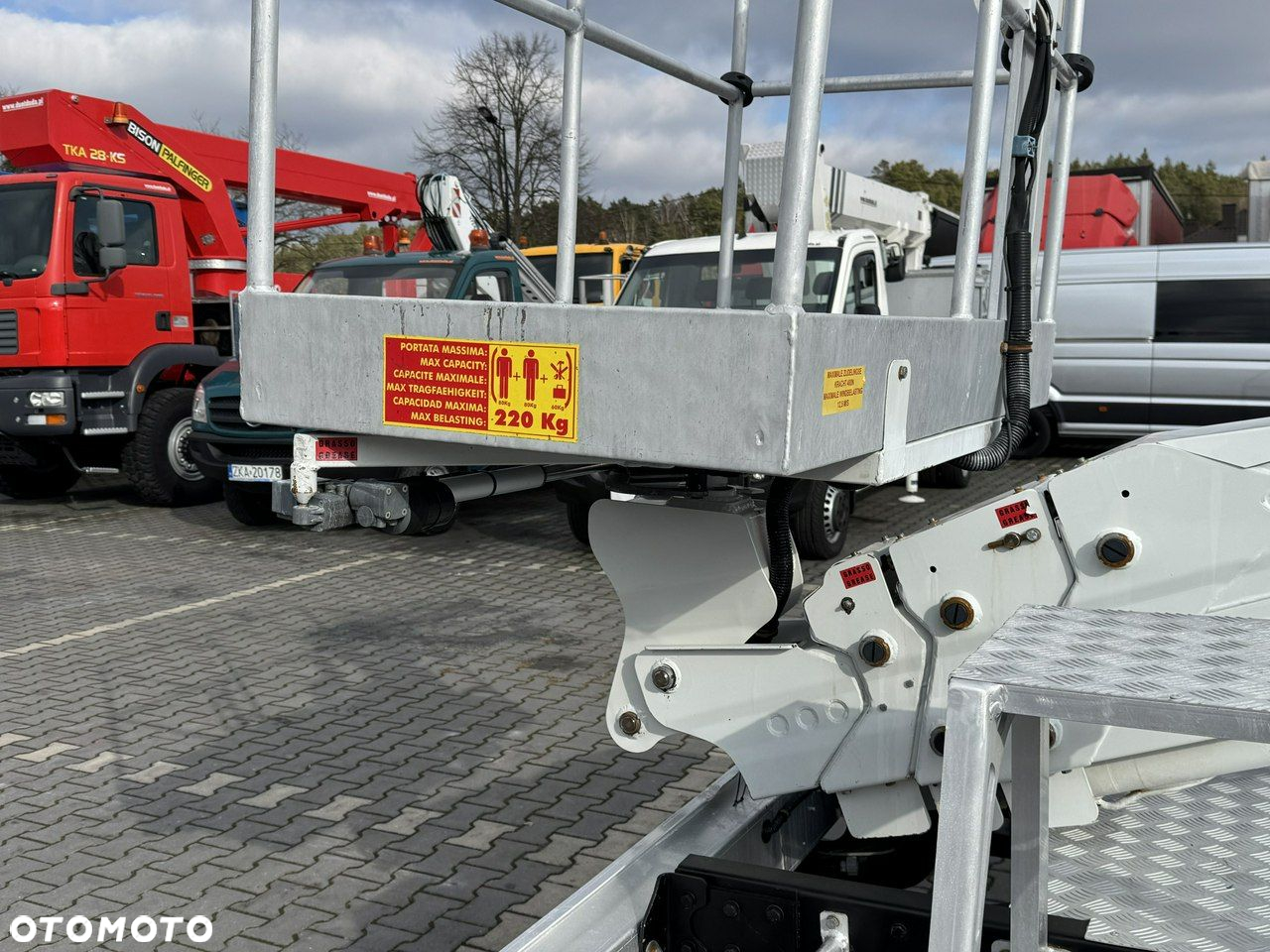 Renault Maxity - 20