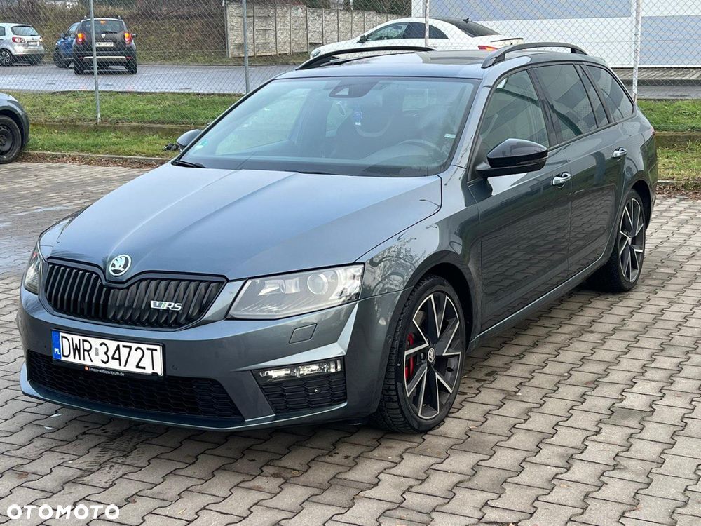 Skoda Octavia 2.0 TDI (Green tec) DSG RS - 1