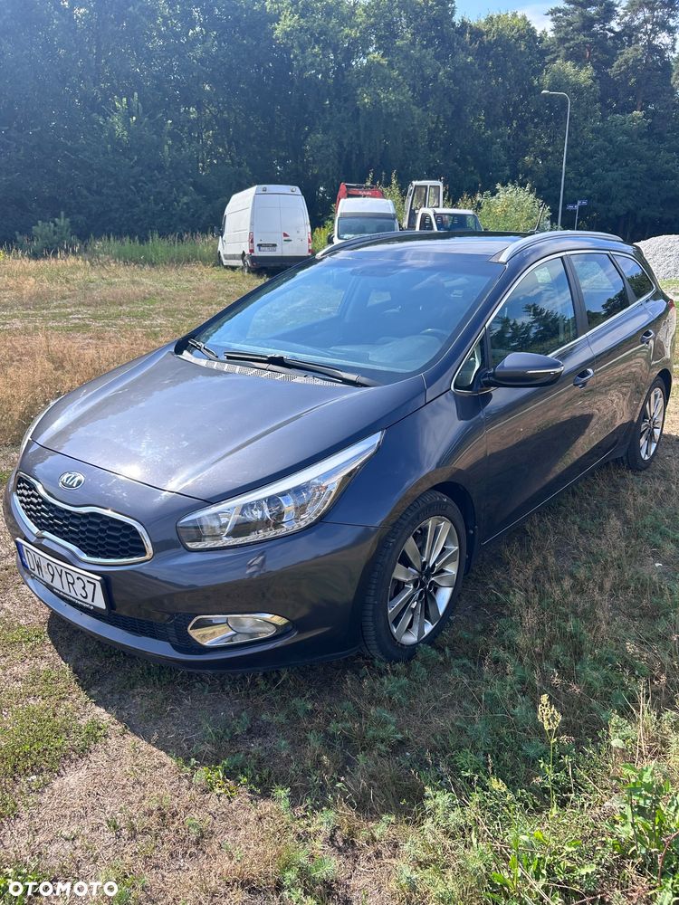 Kia Ceed - 6