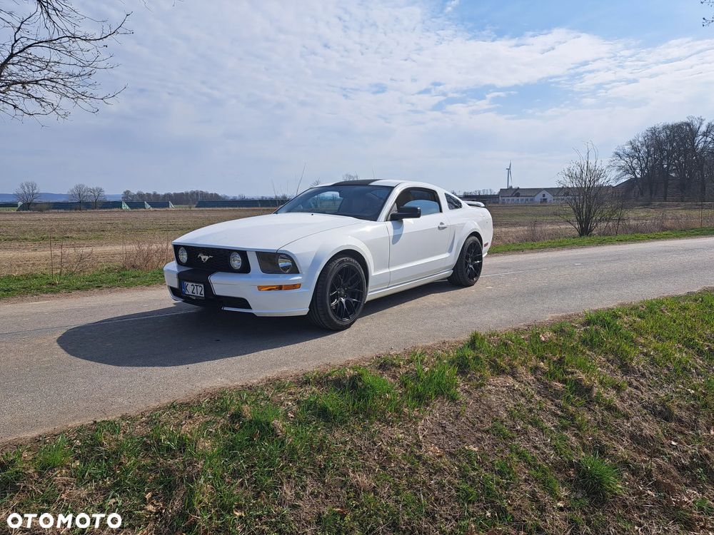 Ford Mustang - 3