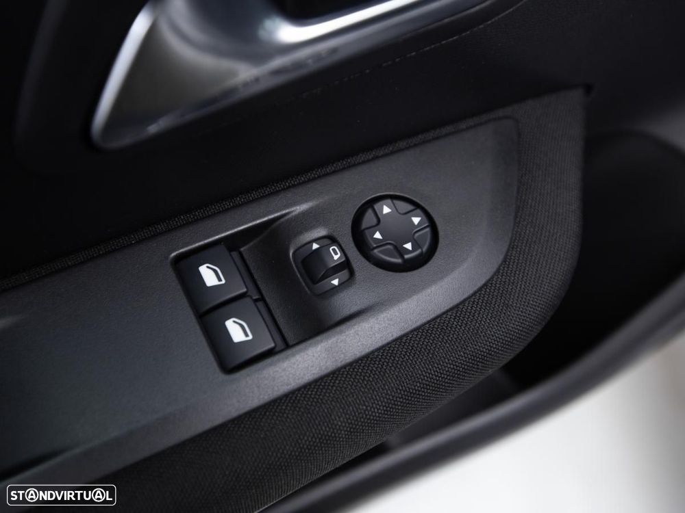 Peugeot e-208 50 kWh Active - 15