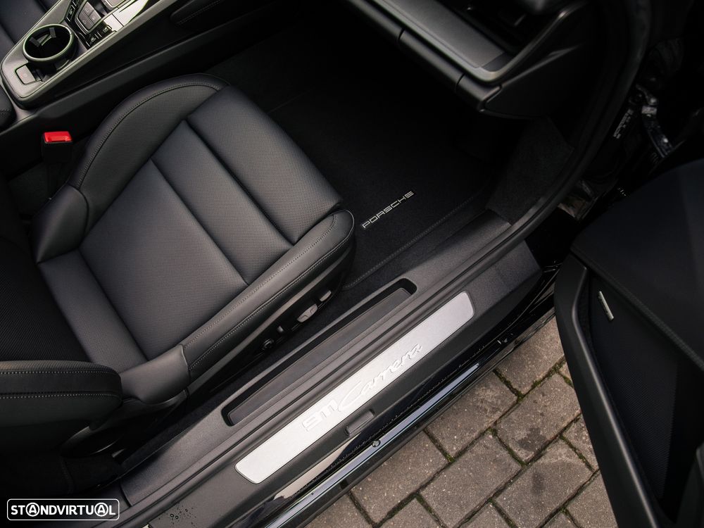 Porsche 911 (992) - 22