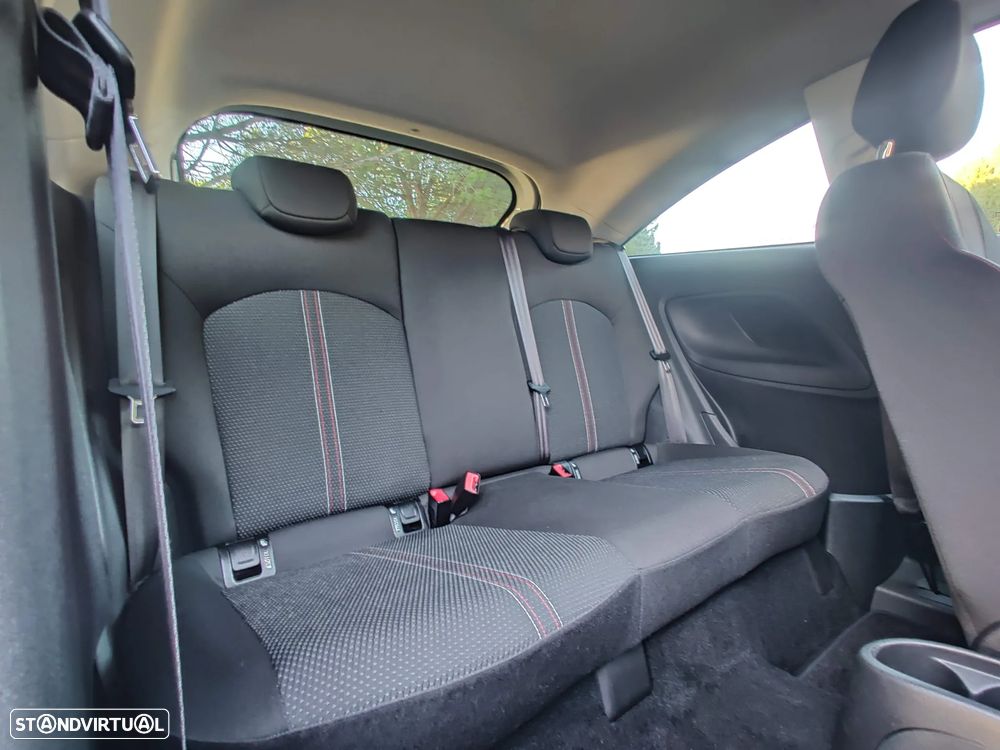 Opel Corsa 1.0 T GT - 18