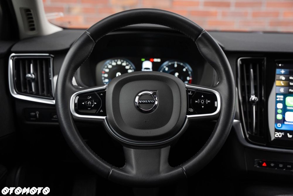 Volvo V90 D3 Geartronic Momentum Pro - 30