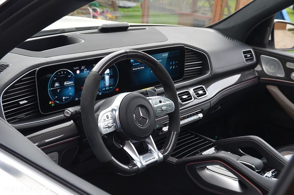 Mercedes-Benz GLS - 18
