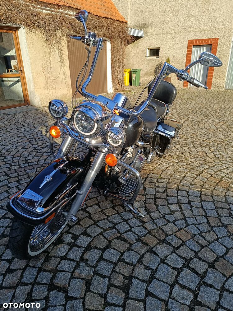 Harley-Davidson Touring Road King - 10