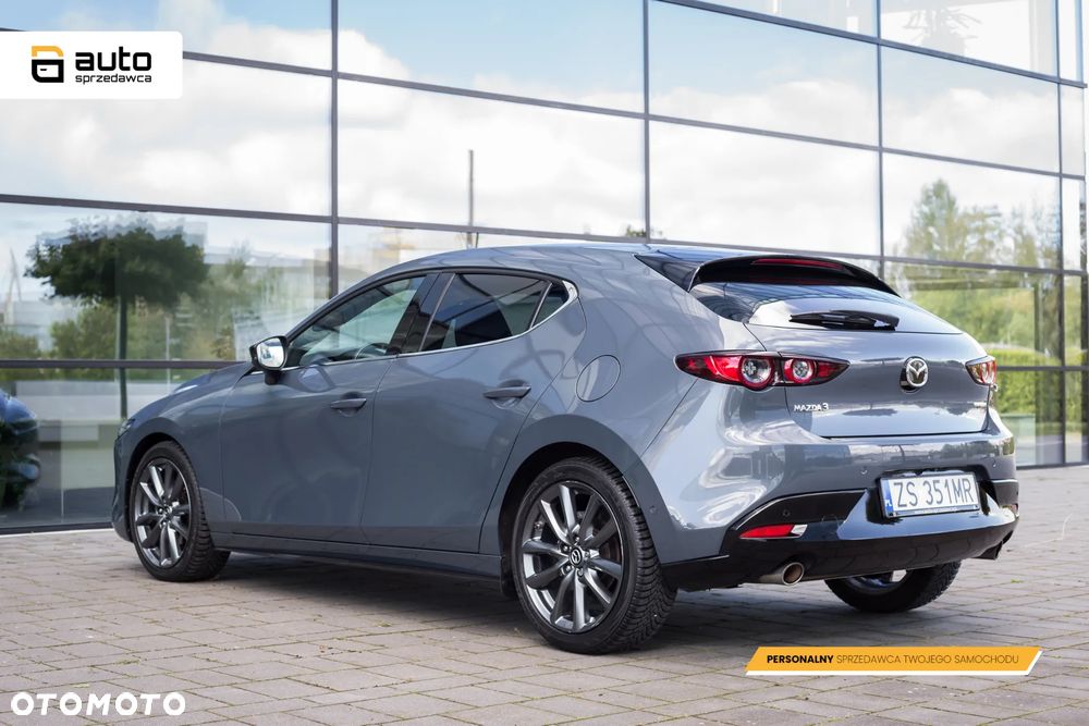Mazda 3 2.0 mHEV Hikari - 18