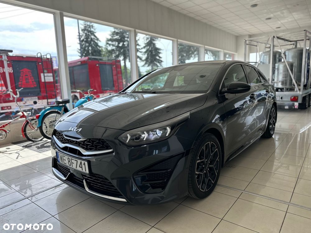 Kia ProCeed - 1