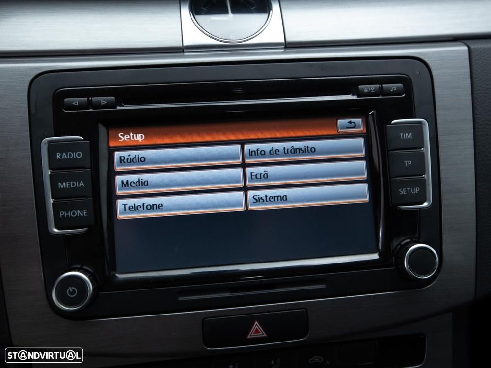 VW Passat Variant - 21