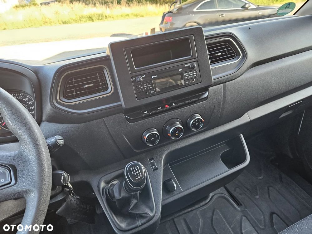 Opel Movano - 18