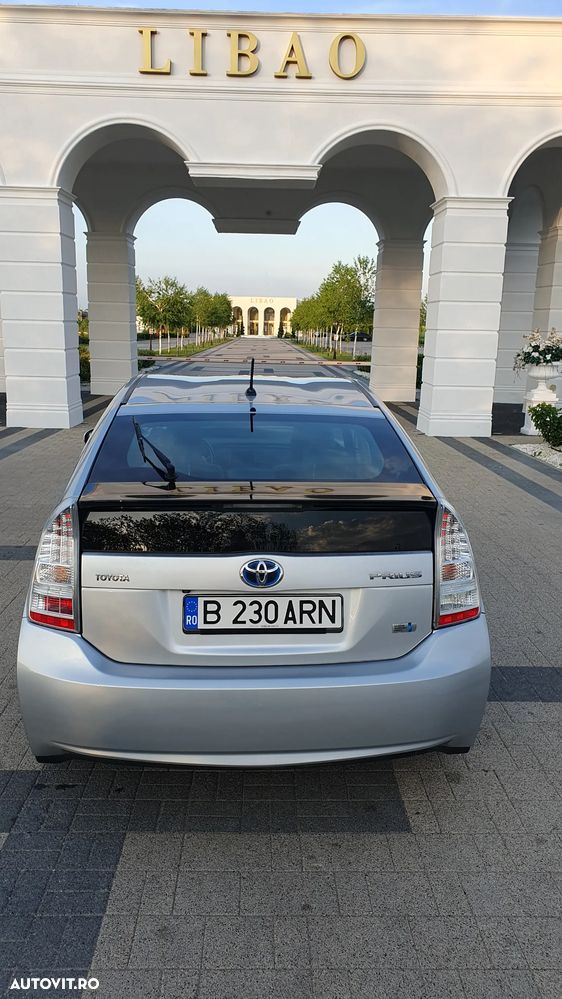 Toyota Prius - 14