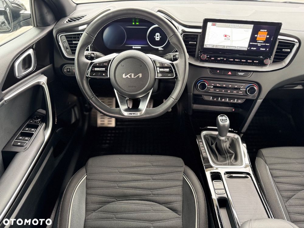 Kia ProCeed - 22