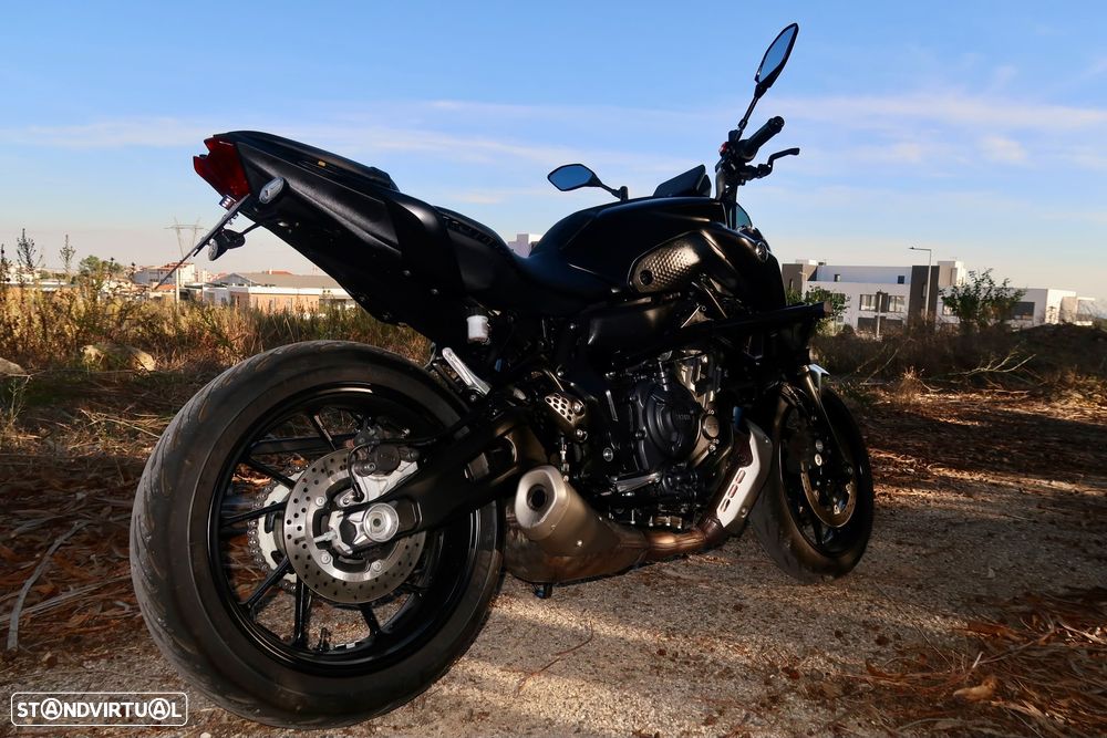 Yamaha MT-07 - 1