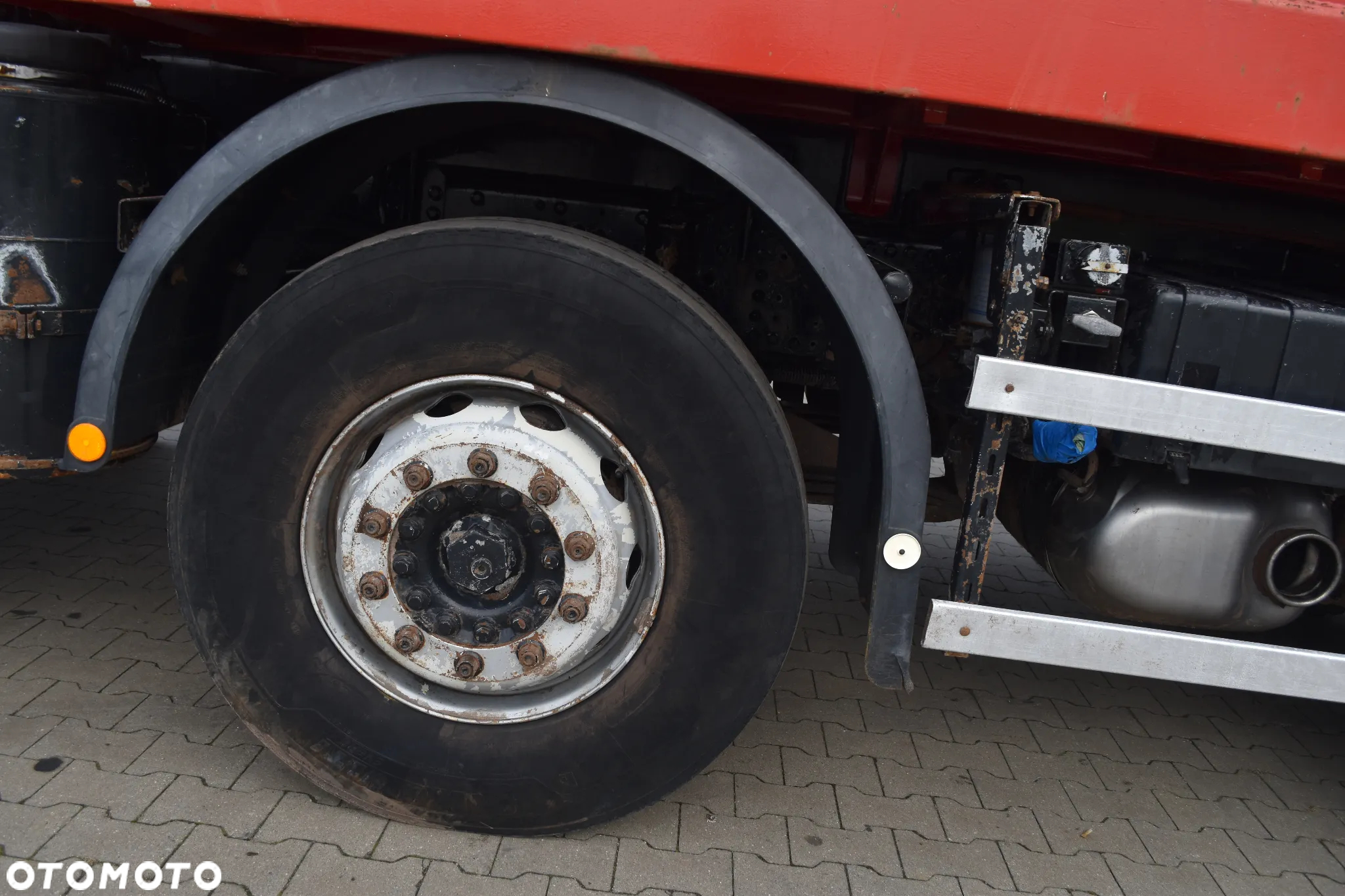 Iveco Trakker - 12