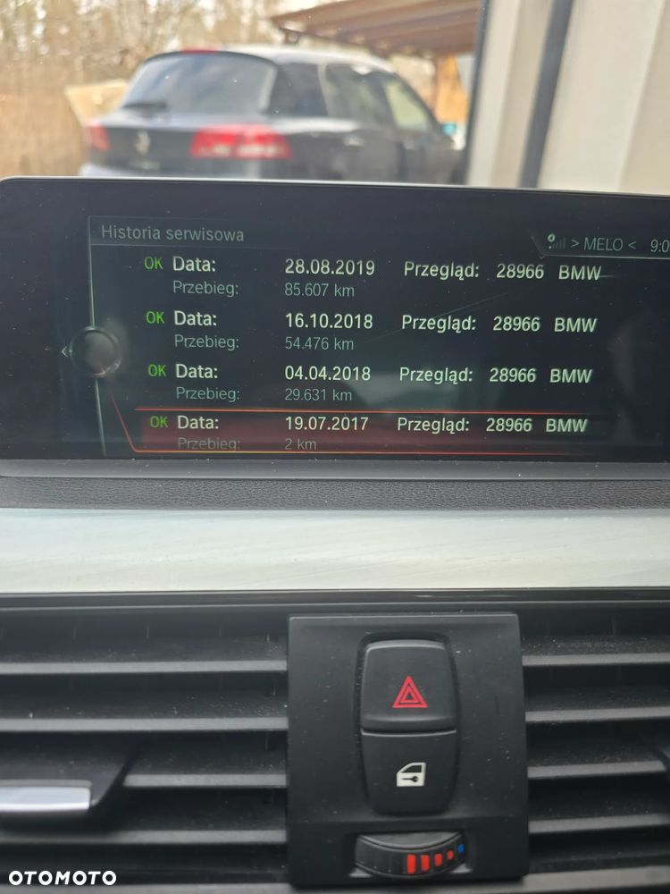 BMW Seria 3 318d Sport Line Shadow - 19