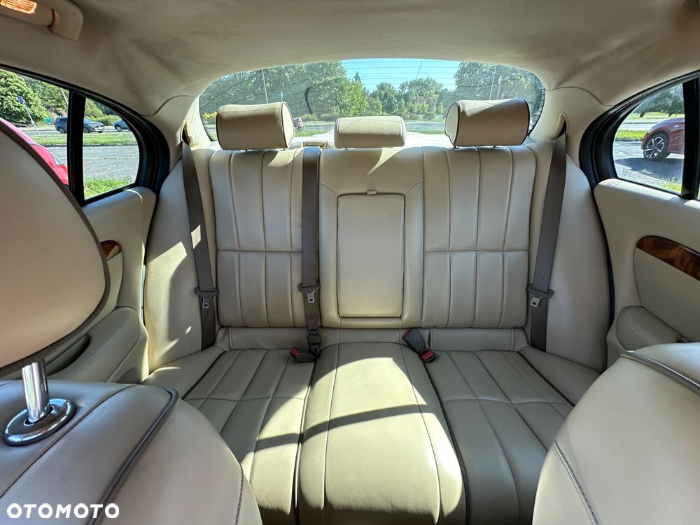 Jaguar S-Type 2.7 V6 D Executive - 27