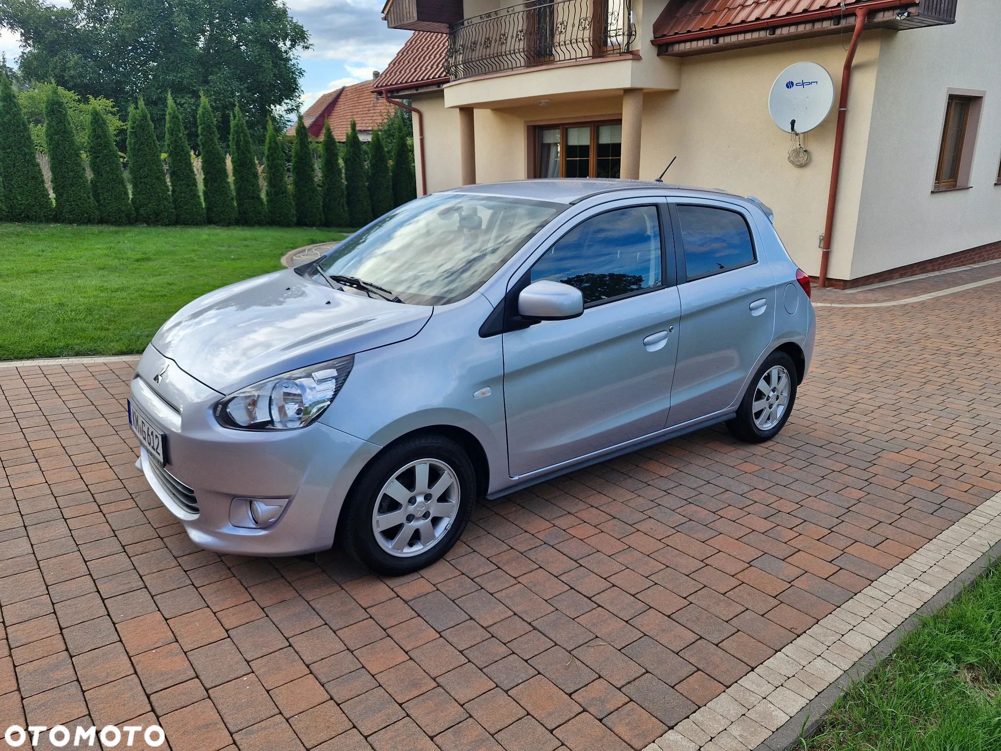 Mitsubishi Space Star 1.2 AS&G Intense - 11