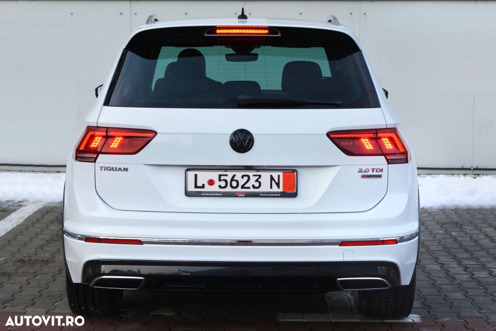 Volkswagen Tiguan - 14