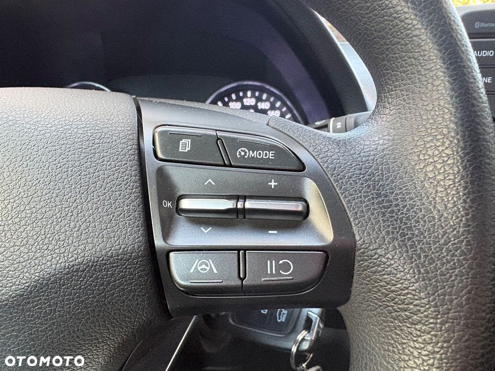 Hyundai i30 1.5 DPI Classic + - 25