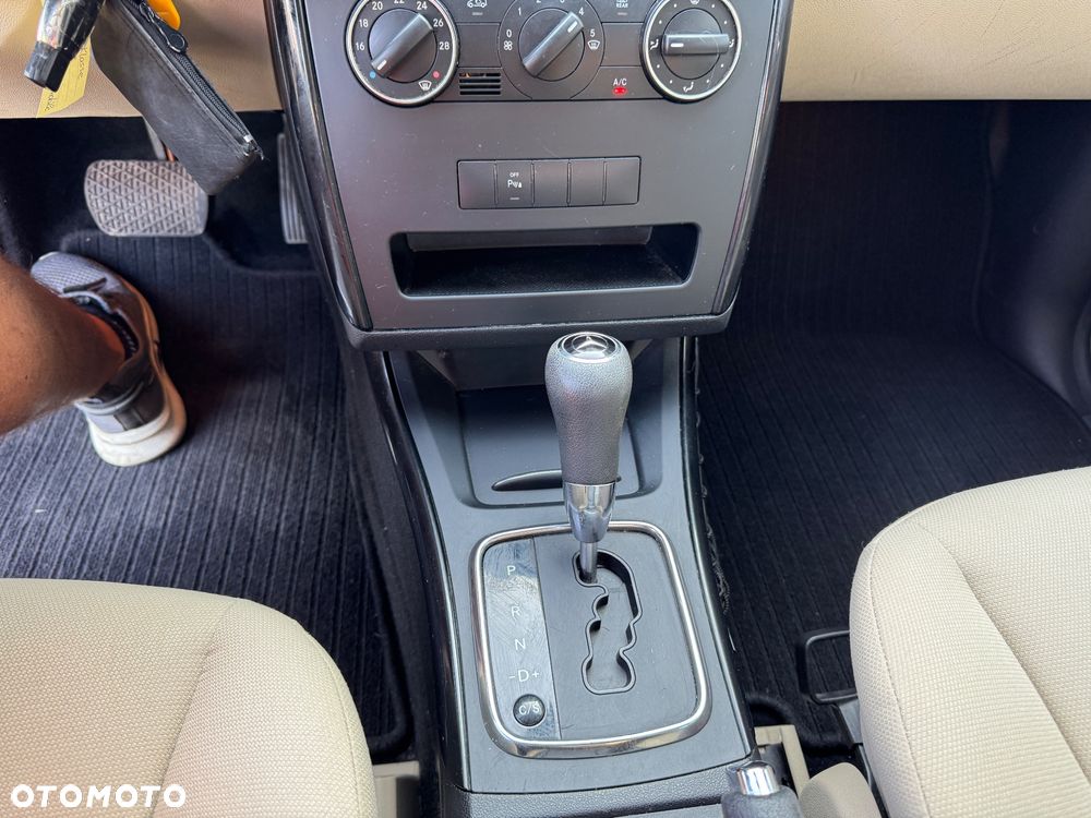 Mercedes-Benz Klasa A 150 Autotronic Elegance - 12