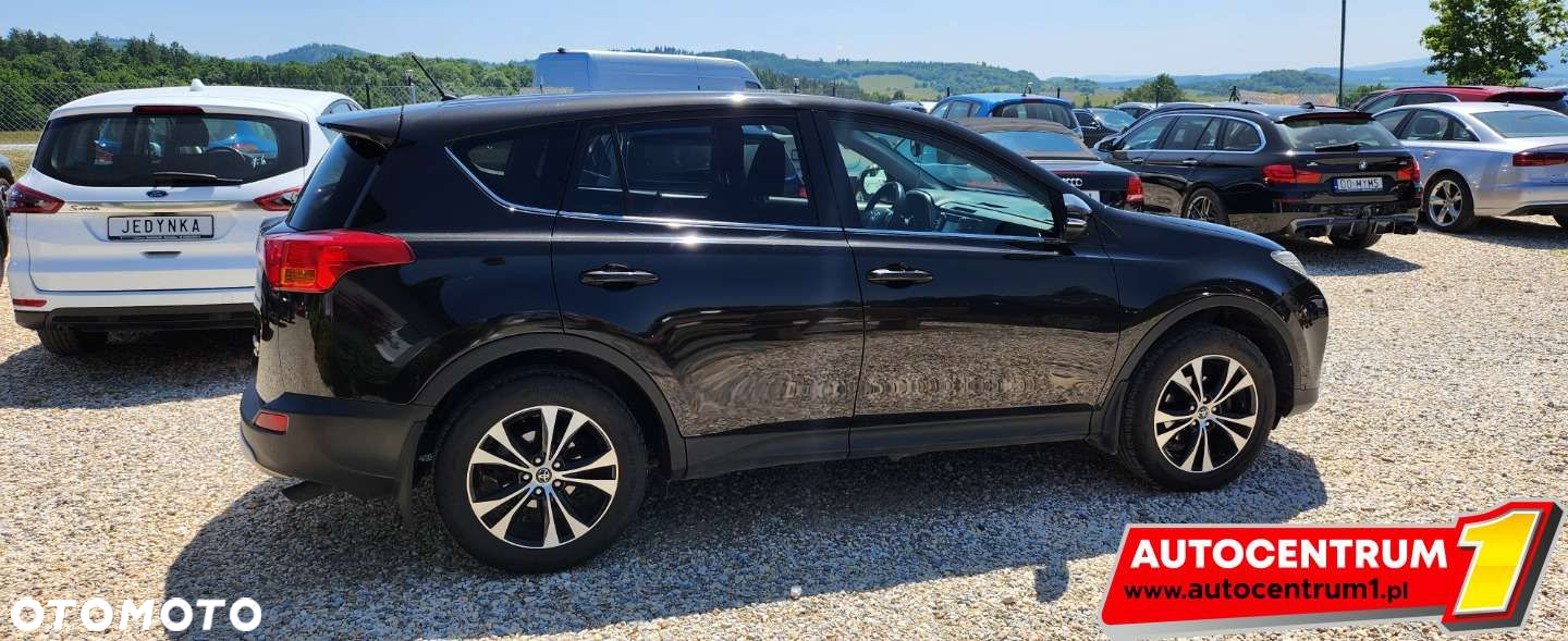 Toyota RAV4 - 16