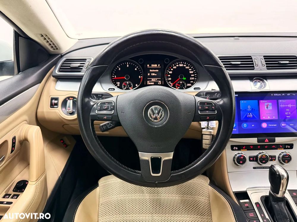 Volkswagen Passat CC 2.0 TDI BlueMotion Technology DSG Exclusive - 16