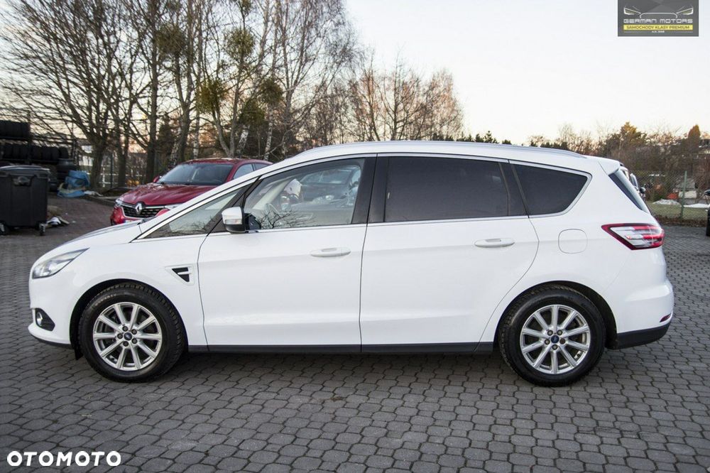 Ford S-Max - 19