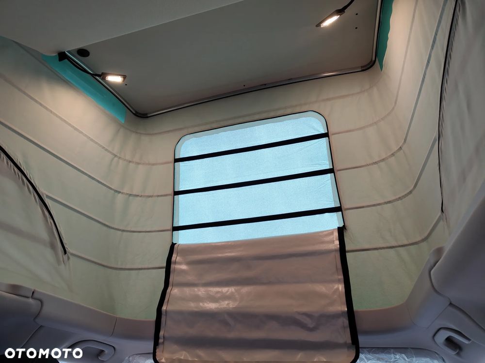 Mercedes-Benz Klasa V 300 d Exclusive 9G-Tronic (d³ugi) - 12