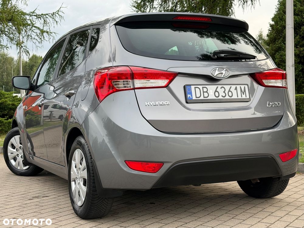 Hyundai ix20 1.6 blue YES Gold - 2