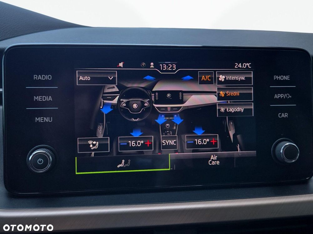 Skoda Kamiq 1.5 TSI Style DSG - 24