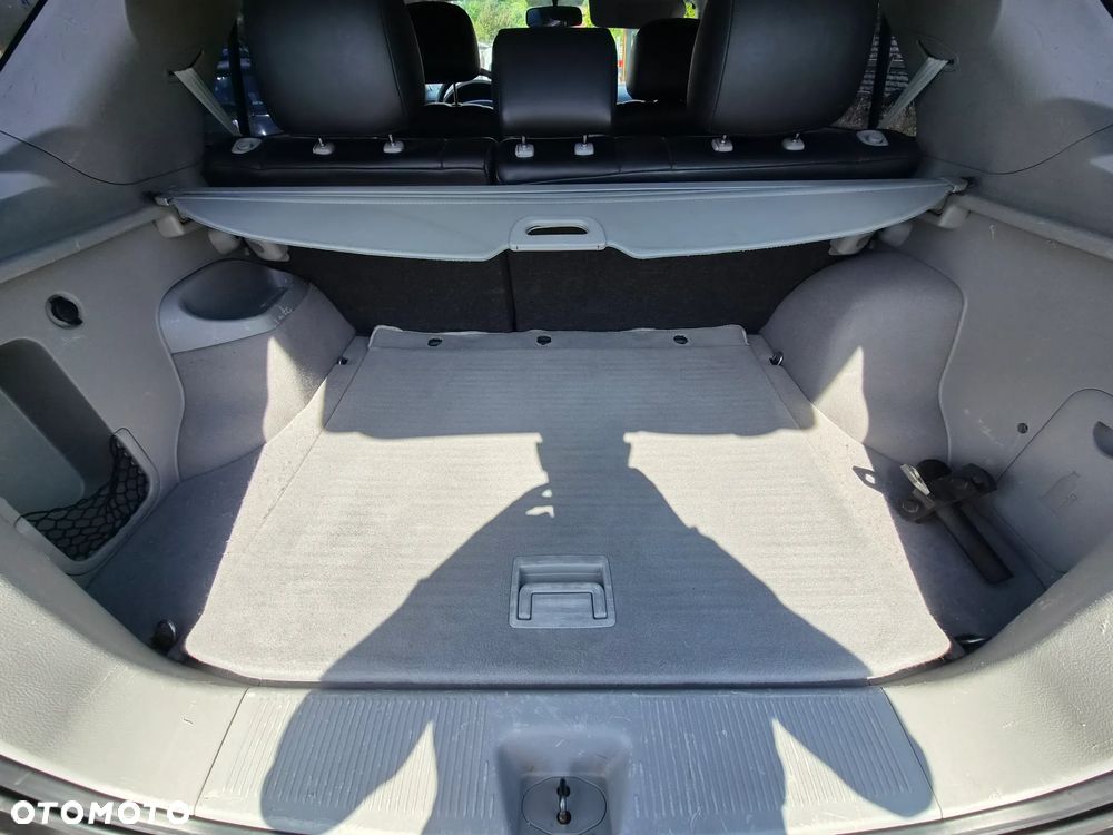 Kia Sorento - 33