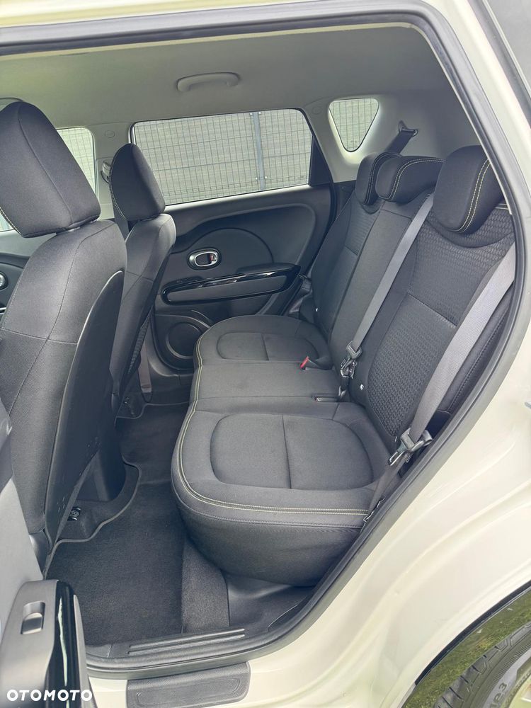 Kia Soul 1.6 CRDI L DCT - 7