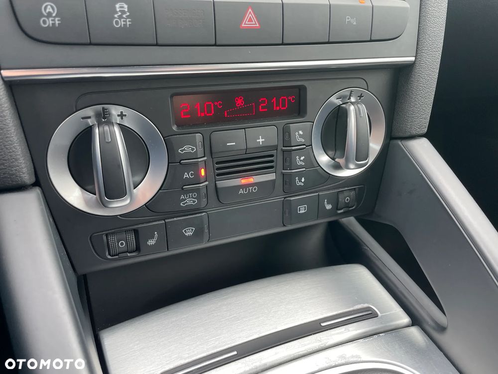 Audi A3 Cabrio 2.0 TDI DPF S Line Sportpaket (plus) - 27