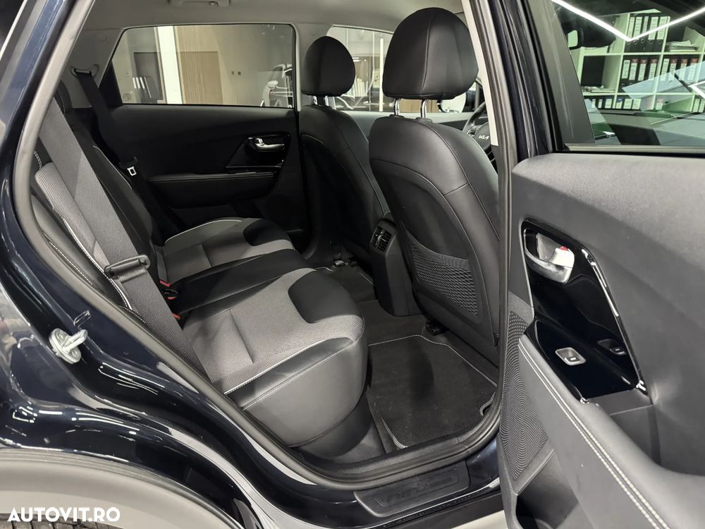 Kia Niro e-Niro 150 kW Vision - 16