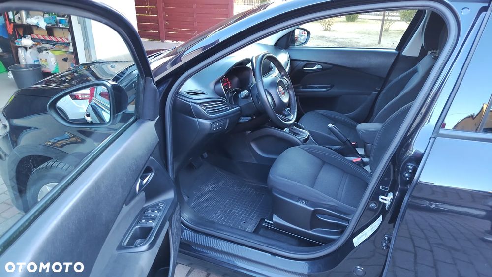 Fiat Tipo 1.6 MultiJet DCT Lounge - 17
