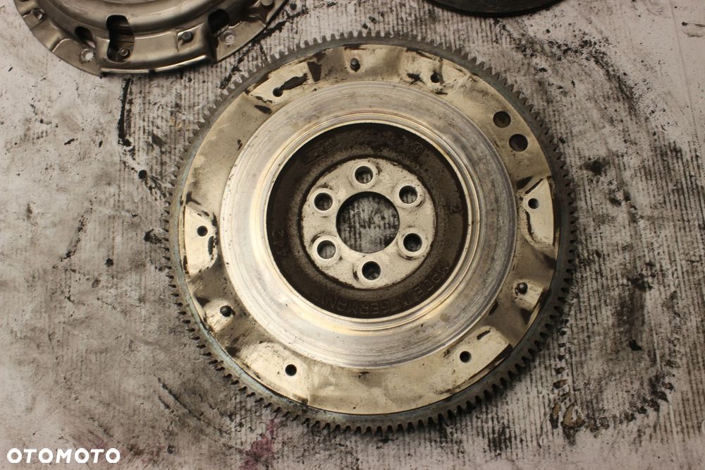 MITSUBISHI LANCER VIII 1.5 B 07R- SPRZĘGŁO TARCZA DOCISK KOMPLET - 5