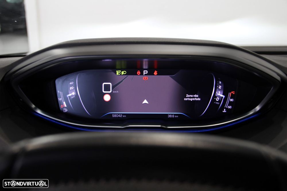 Peugeot 3008 1.5 BlueHDi Allure Pack EAT8 - 16