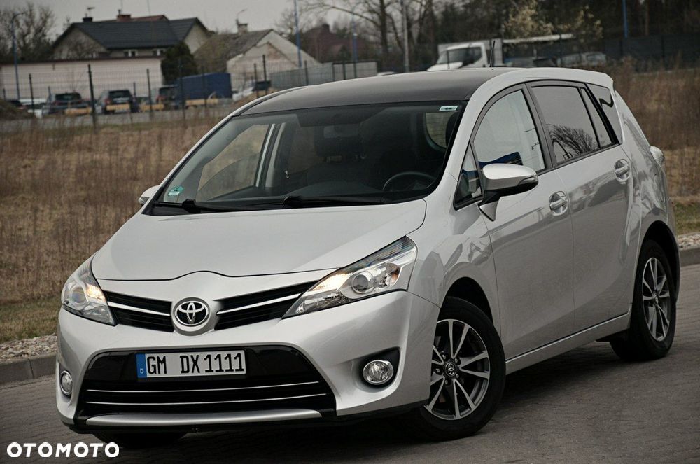 Toyota Verso - 4