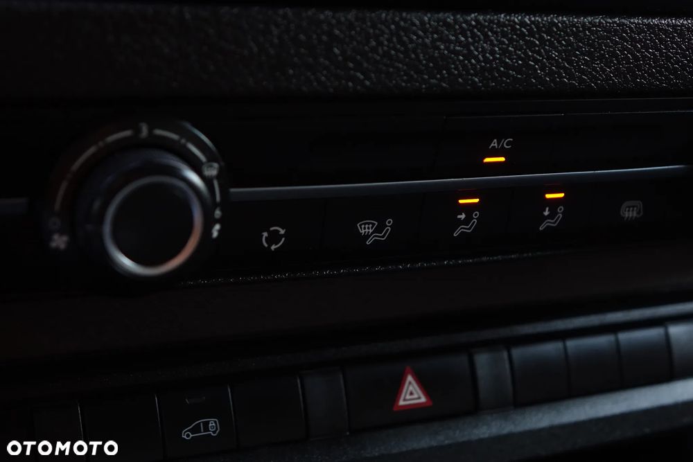 Citroën Jumpy 2.0 150KM 3-osobowy LONG + faktura VAT 23% - 20