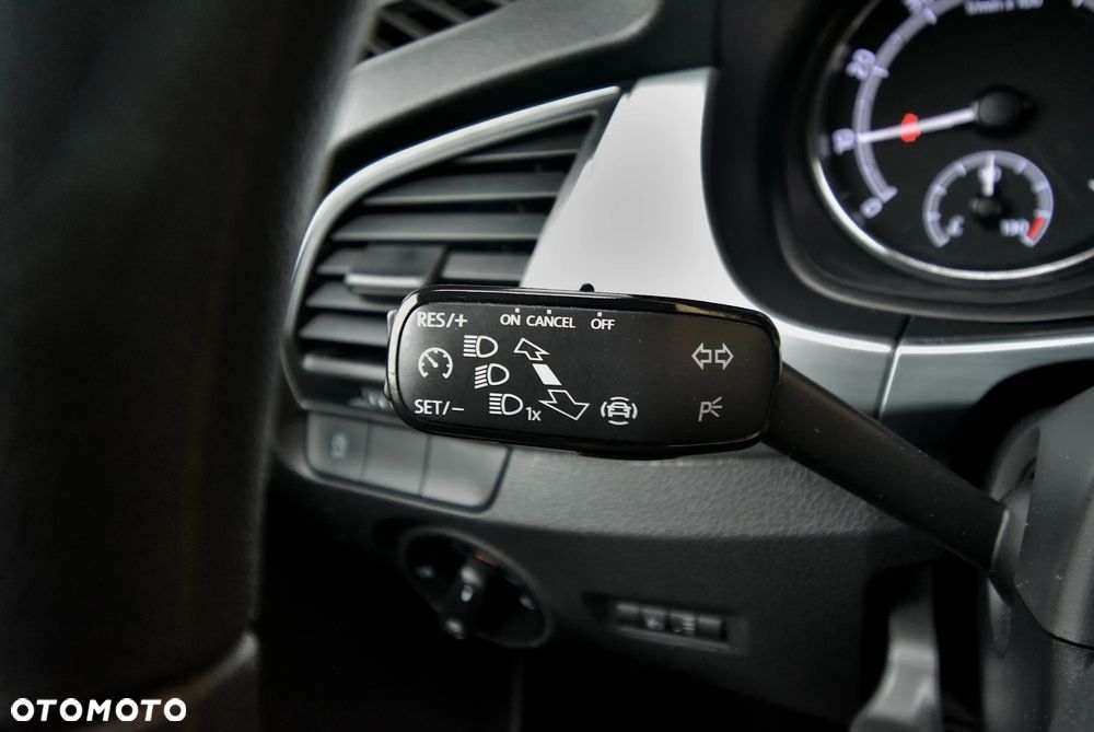Skoda Fabia 1.0 TSI Ambition - 17
