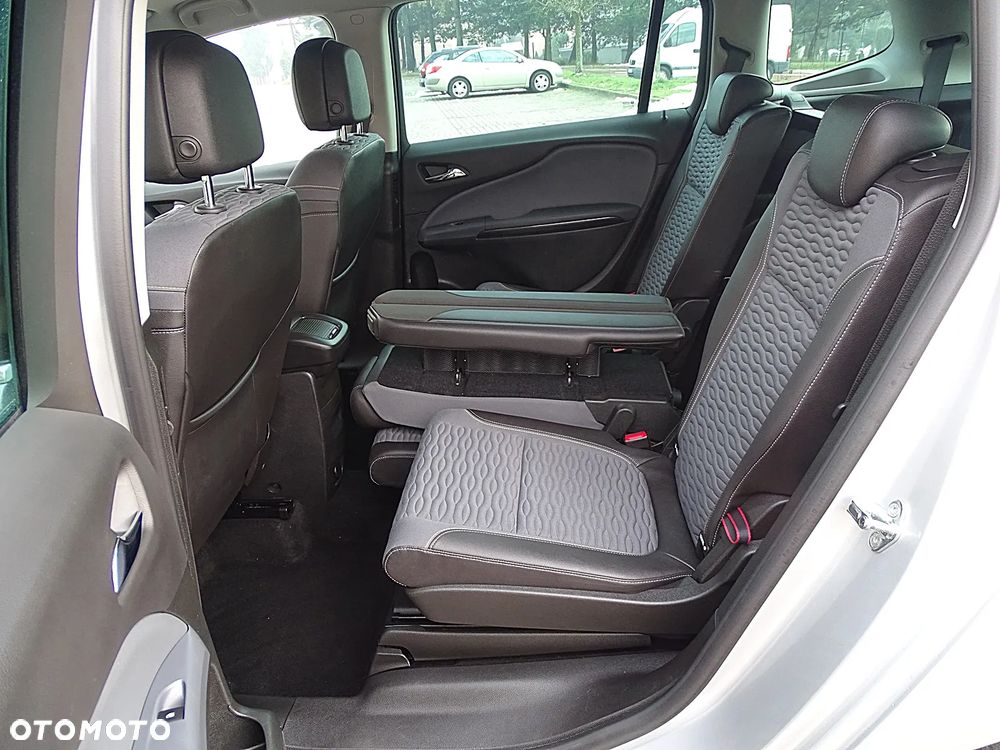 Opel Zafira Tourer 1.4 Turbo Innovation - 30