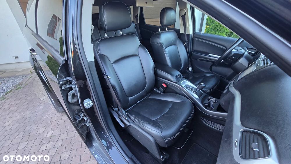 Fiat Freemont 2.0 Multijet 16V DPF Automatik Allrad Lounge - 32