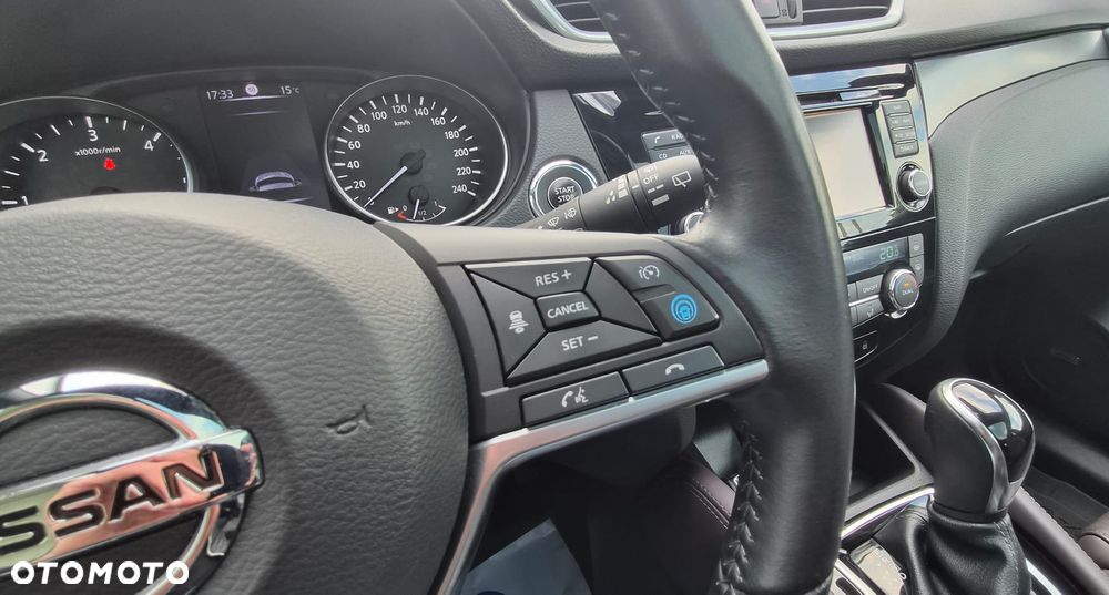 Nissan Qashqai 1.6 DCi Tekna Xtronic - 37