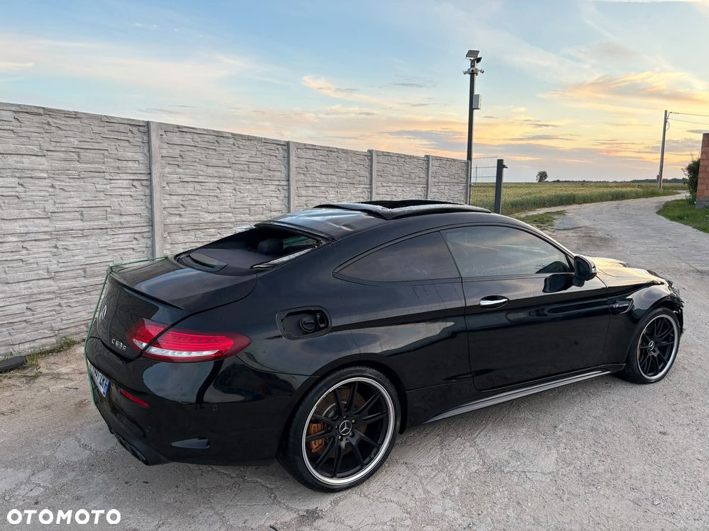 Mercedes-Benz Klasa C AMG 63 S - 2