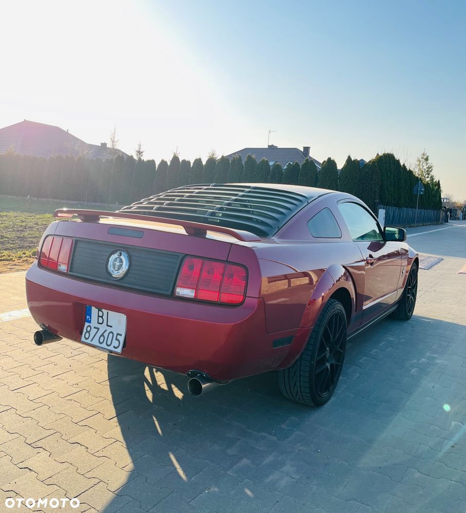 Ford Mustang - 8