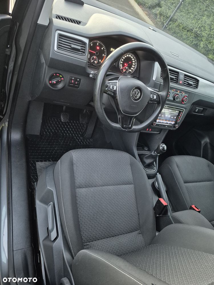 Volkswagen Caddy - 17