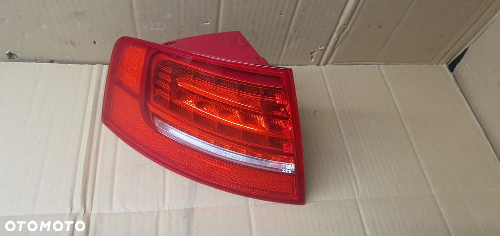 Lampa lewy tył tylna lewa LED Audi A8 D3 4E0945095H - 2